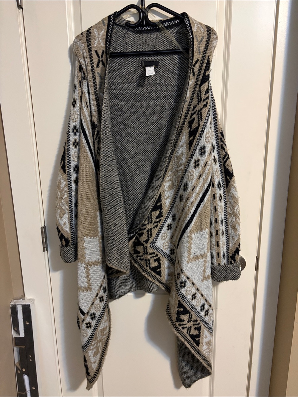 i jeans by Buffalo Open-Front Geometric Knit Cardigan in Beige, Black, White